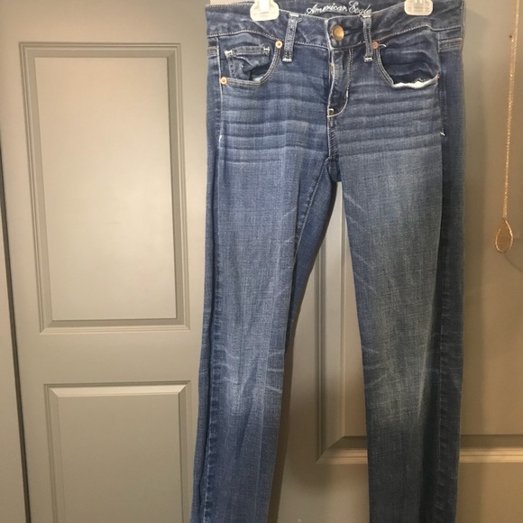 American Eagle Size 2 Skinny Jeans - Picture 5 of 6